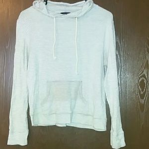 Light weight hoodie